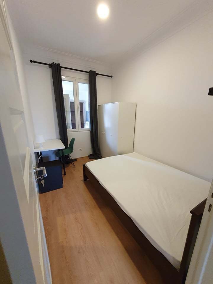 Sunny Double Room 6 with Desk & Balcony Access