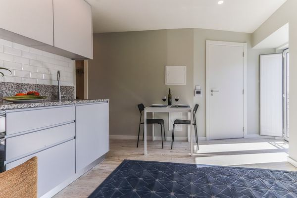 Studio Bedroom — photo 13