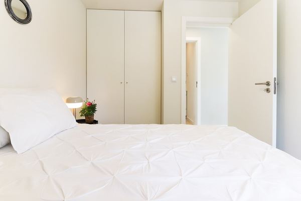 Studio Bedroom — photo 3