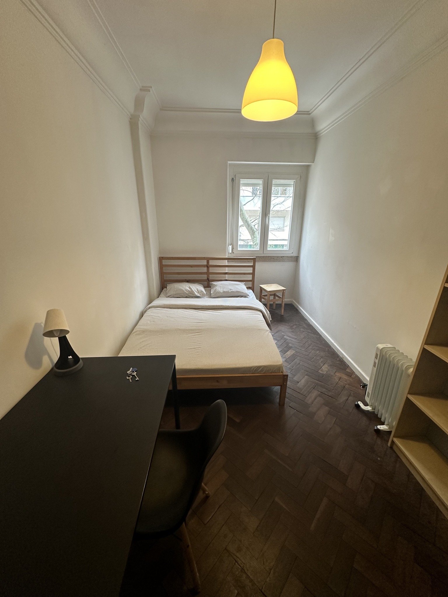 Inviting Double Room 2 with Desk & Natural Light — photo 25