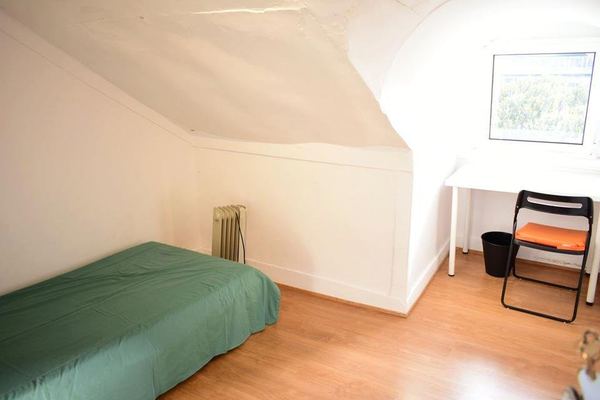 Bright & Beautiful Room 4 in São Jorge de Arroios — photo 26