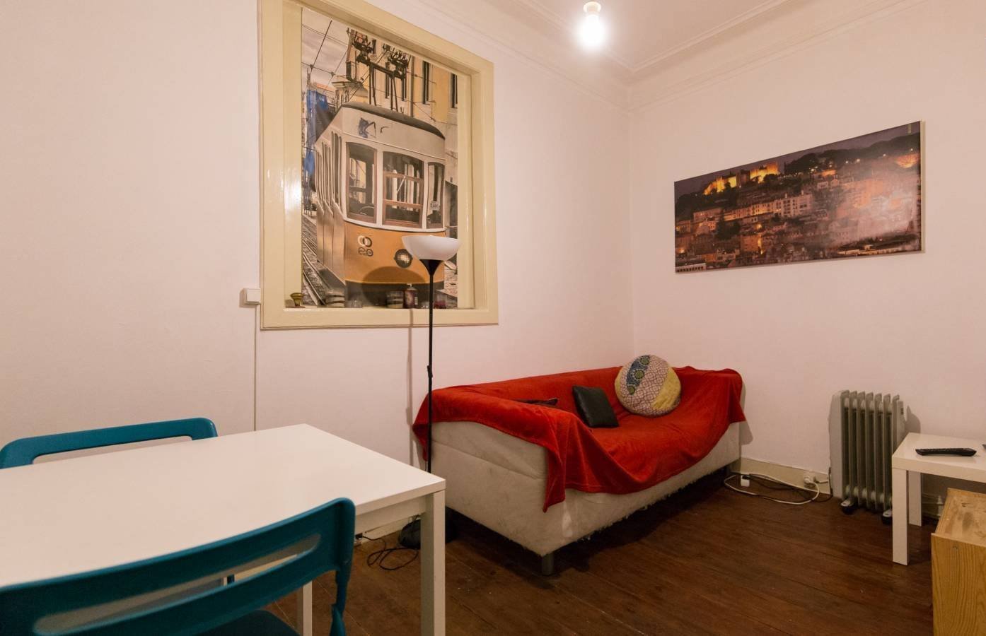 Bright & Cozy Single Room 5 with Natural Light — photo 14