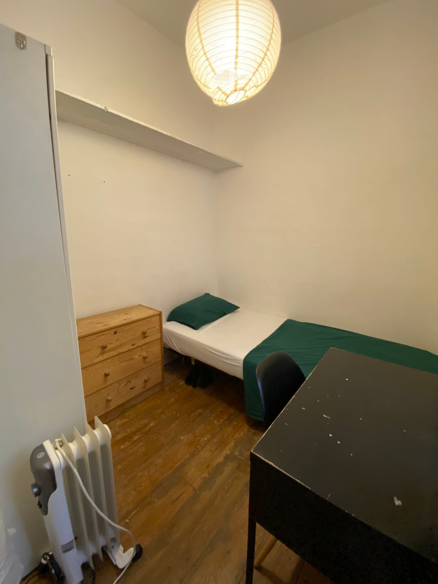 Inviting Double Room 3 with Natural Light — photo 30