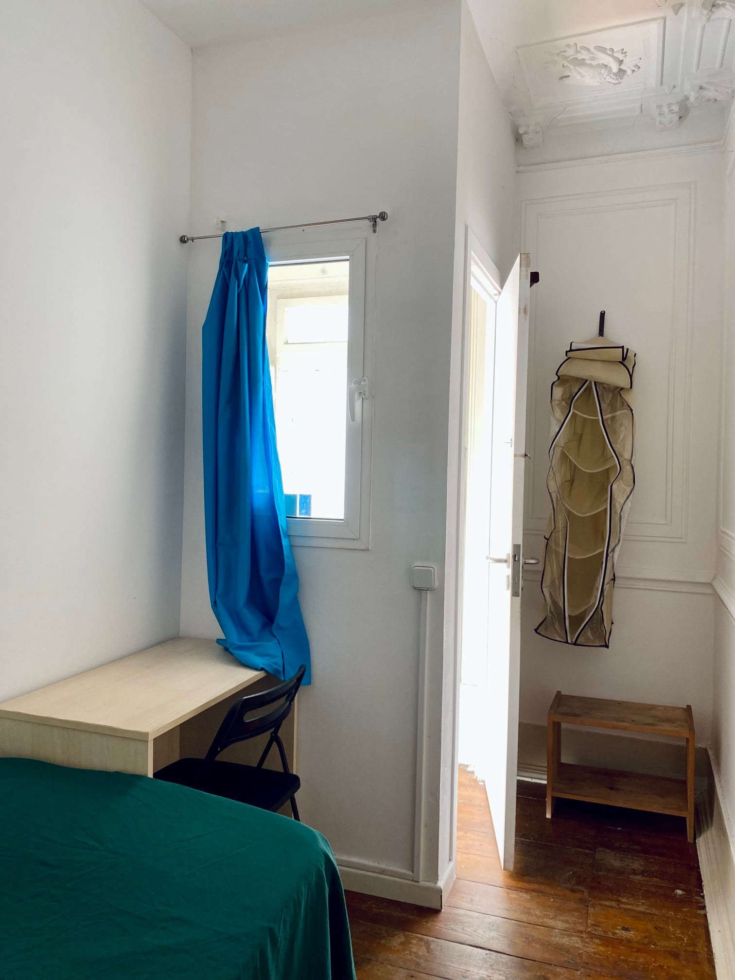Inviting Double Room 3 with Natural Light — photo 35