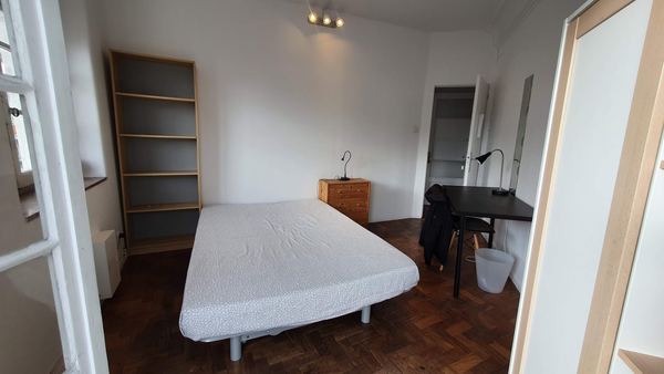Comfortable Single Room 2 with Desk & Balcony — photo 24