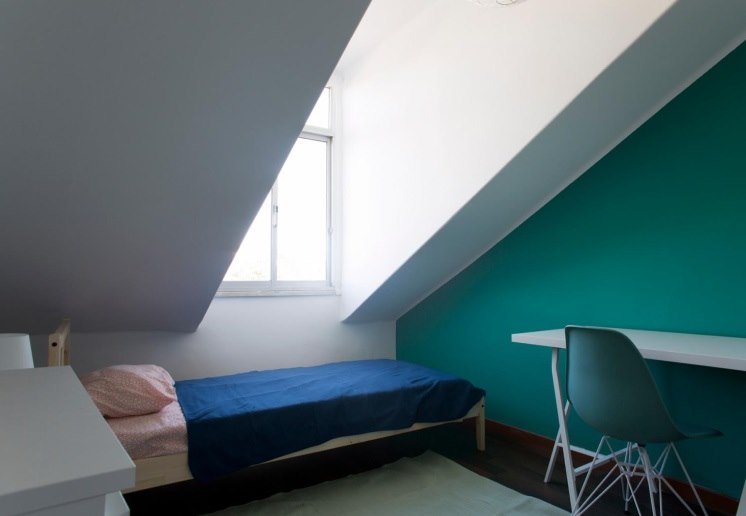 Airy Single Room 3 with Desk & Terrace Access