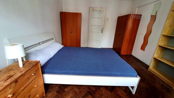 Bright Double Room 4 with Desk & Natural Light — photo 14