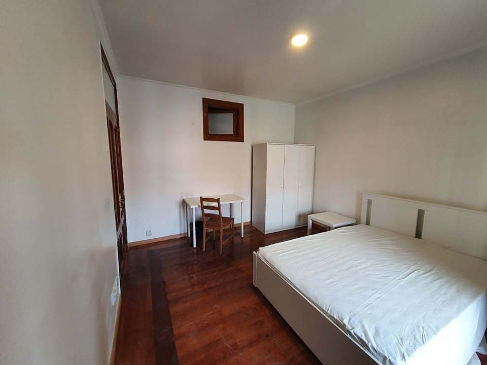 Bright Double Room 5 with Balcony