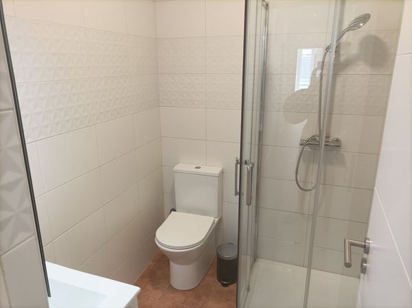 Cozy & Inviting Double Room 3 in Arroios — photo 18