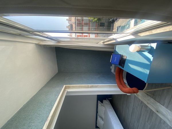 Stylish Single Room 2 with Natural Light — photo 19