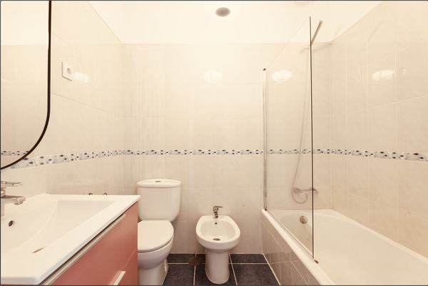 Stylish Single Room 2 with Natural Light — photo 8