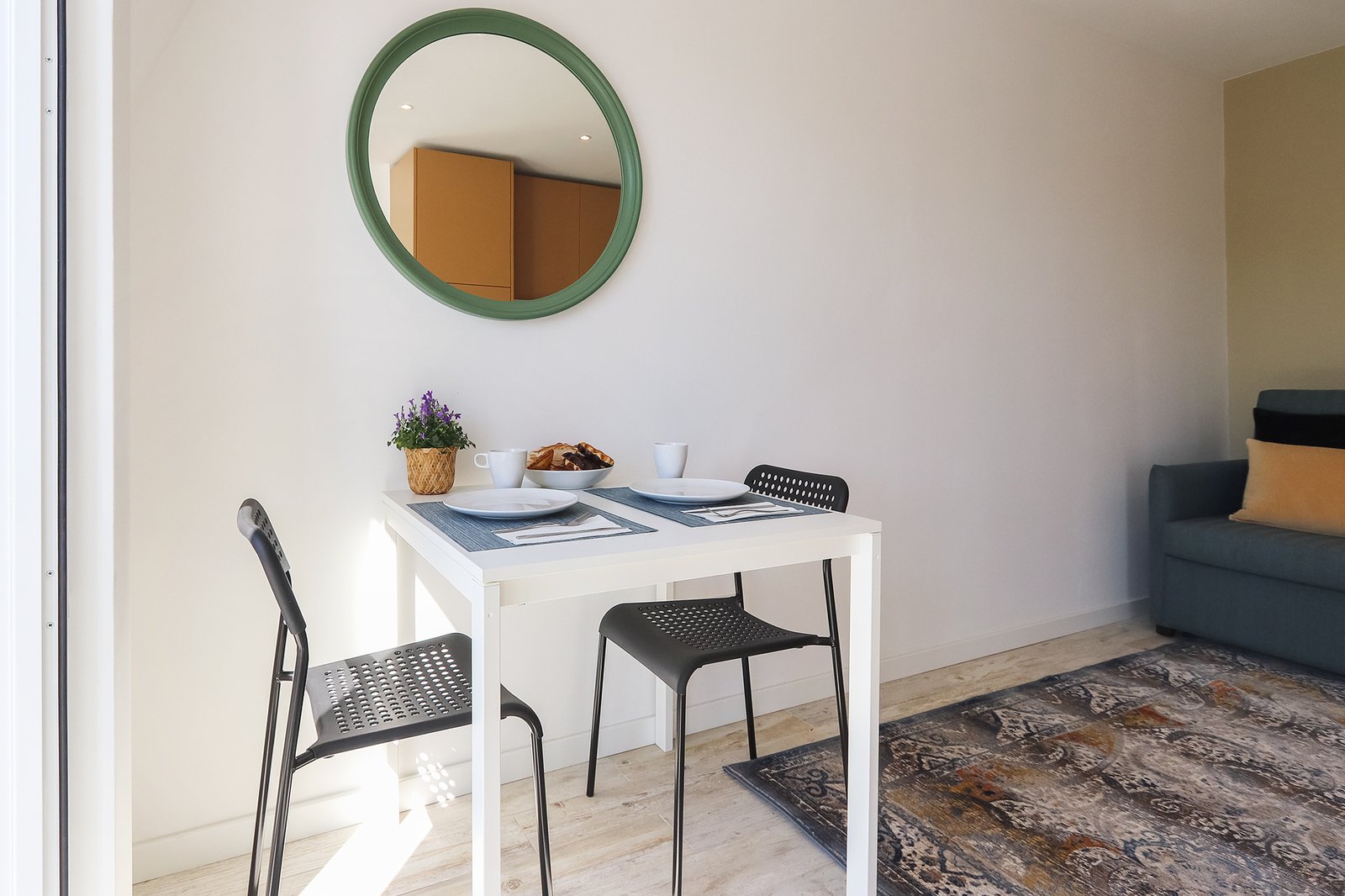 Studio Bedroom — photo 11