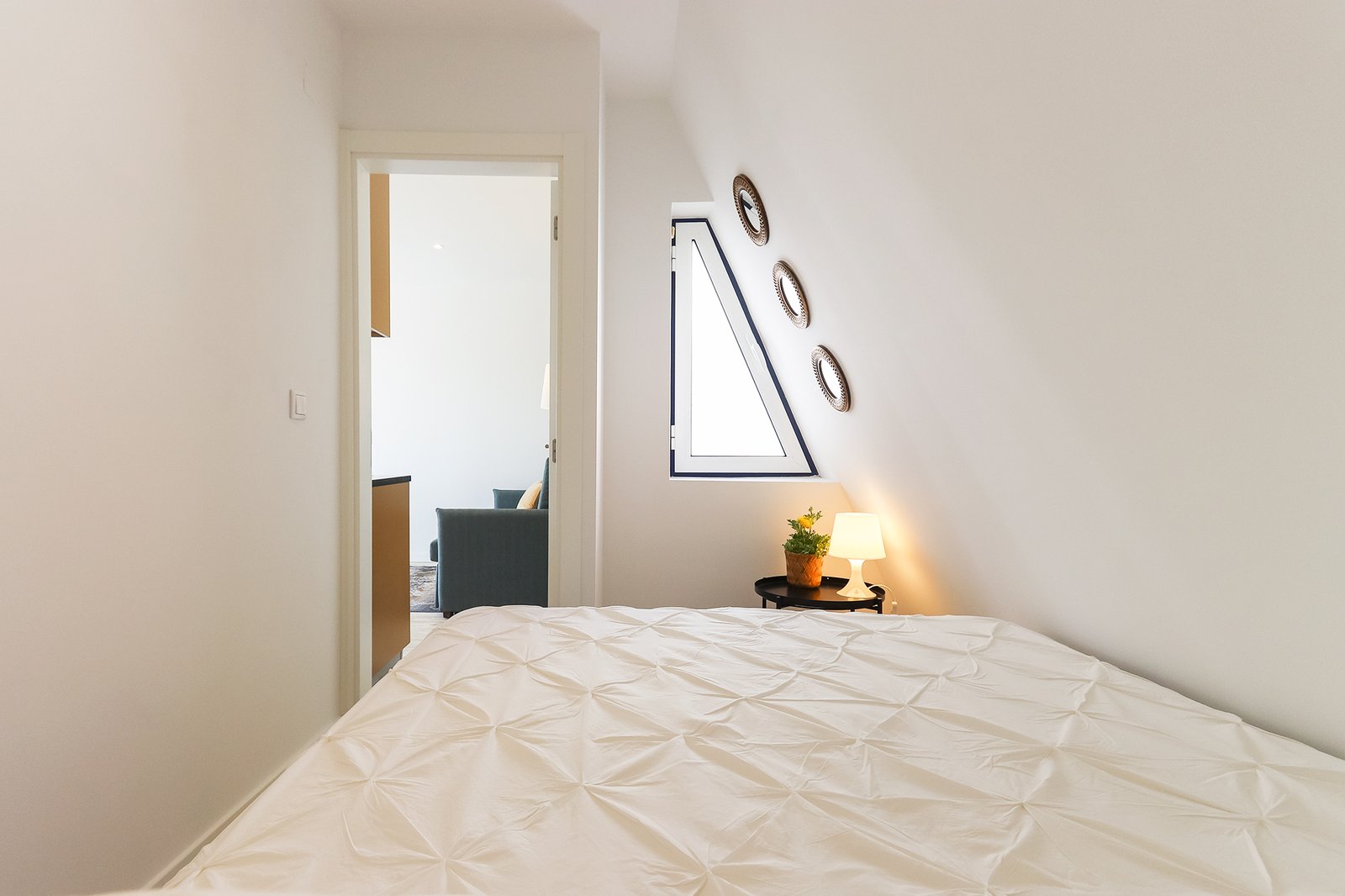 Studio Bedroom — photo 3