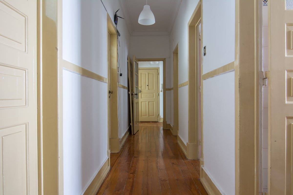Bright Single Room 4 with Natural Light — photo 18