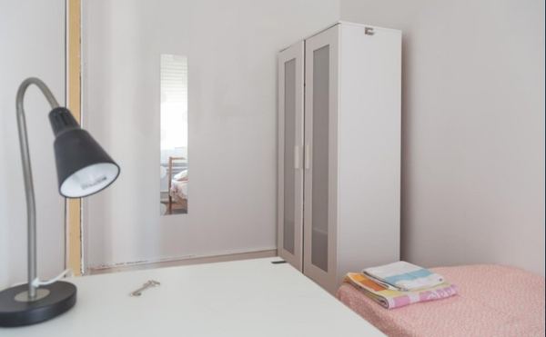 Charming Double Room 3 with Warm Style — photo 25