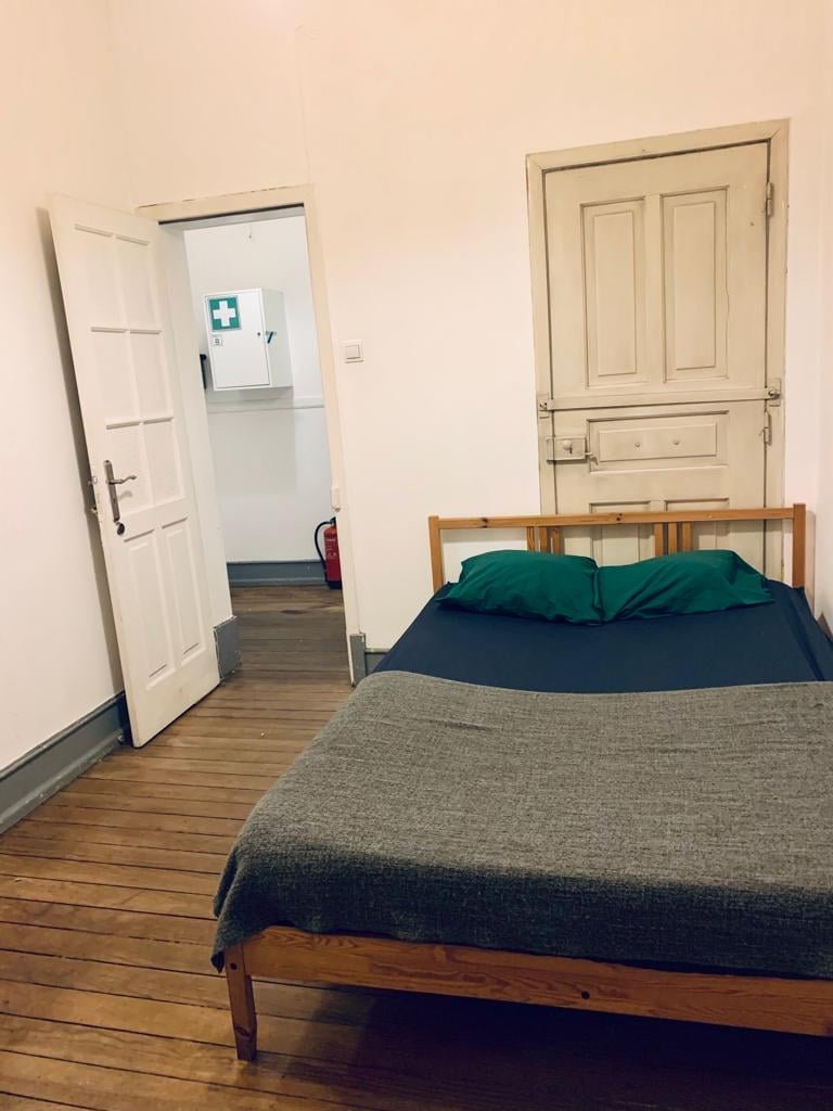 Cozy & Furnished Double Room 1 — Flat C, Areeiro