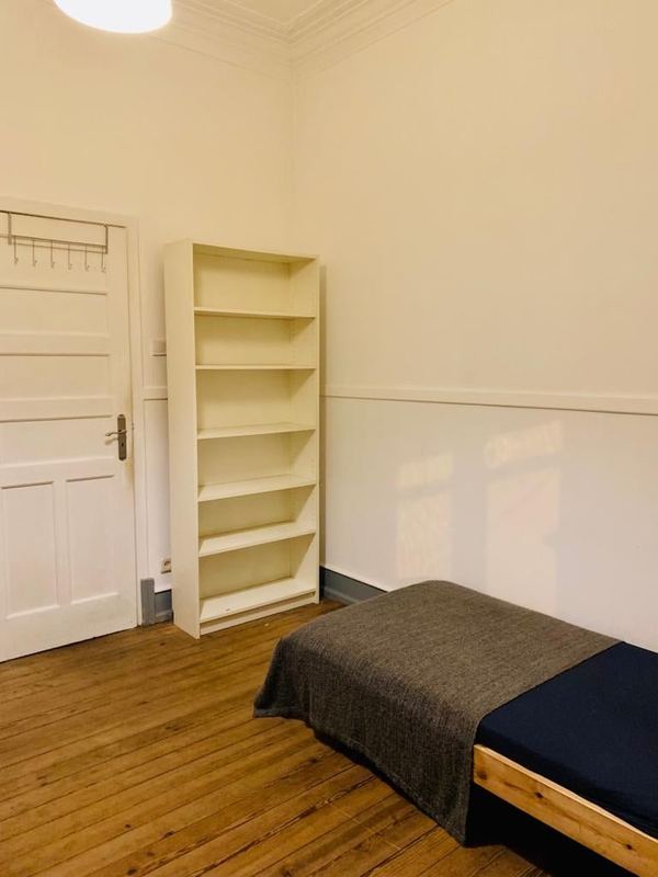 Cozy & Furnished Double Room 1 — photo 26