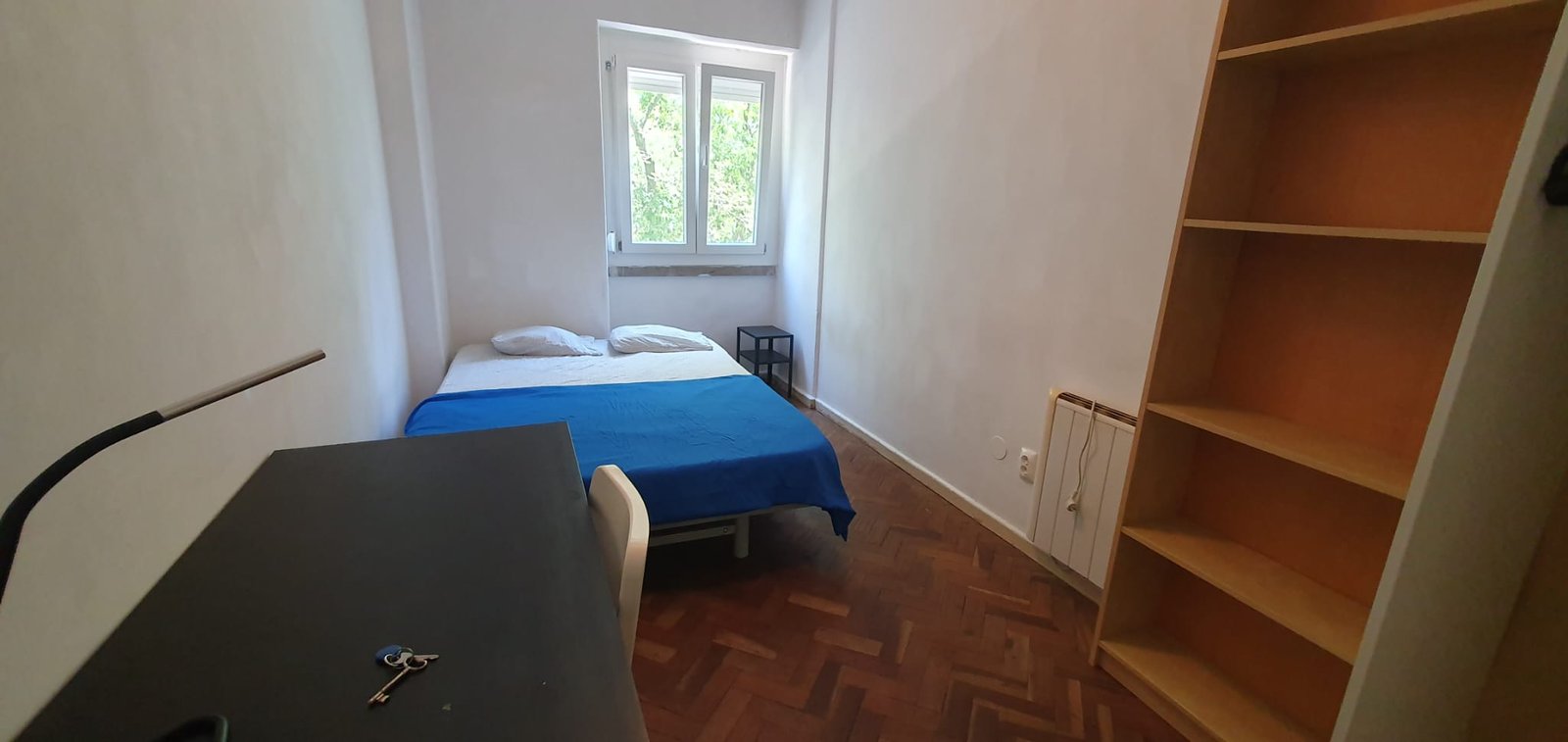 Stylish Double Room 4 with Window View — Flat I, Anjos