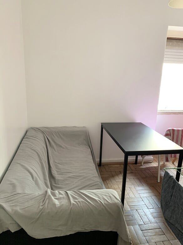Spacious Light-filled Double-Bed Room 3 in Arroios — photo 9