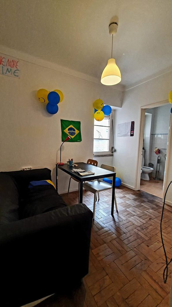 Spacious Light-filled Double-Bed Room 3 in Arroios — photo 10