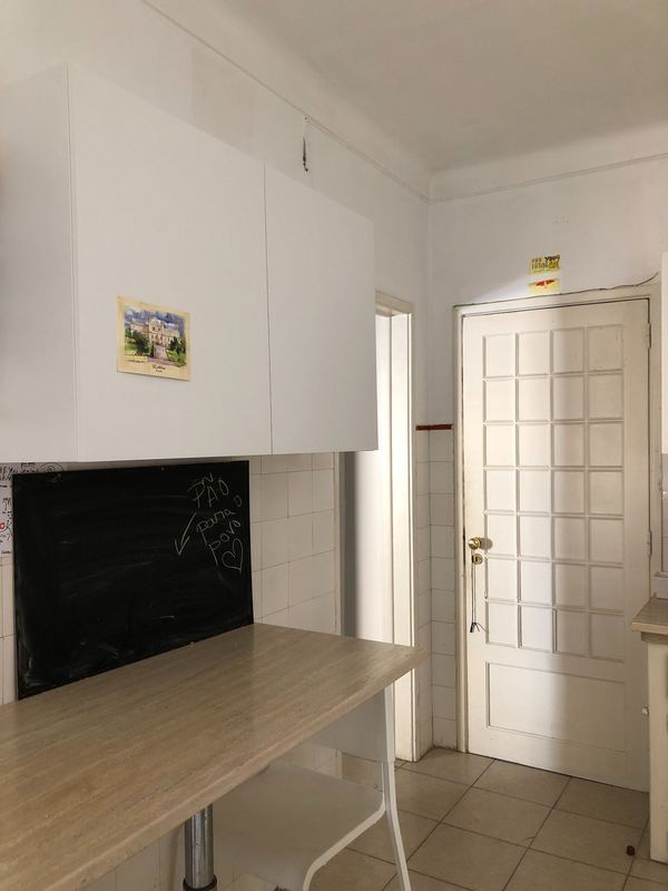 Spacious Light-filled Double-Bed Room 3 in Arroios — photo 13