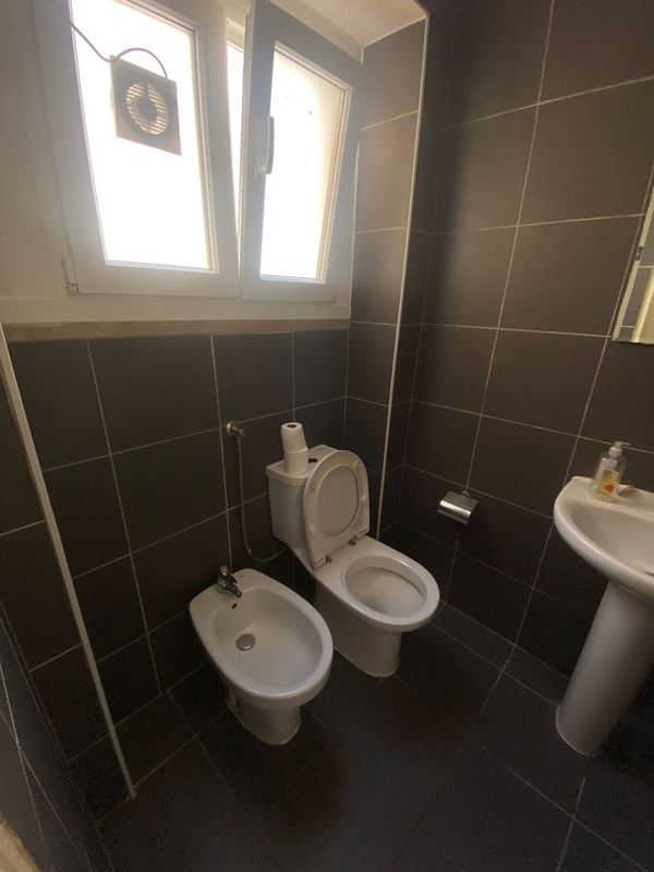 Spacious Light-filled Double-Bed Room 3 in Arroios — photo 16