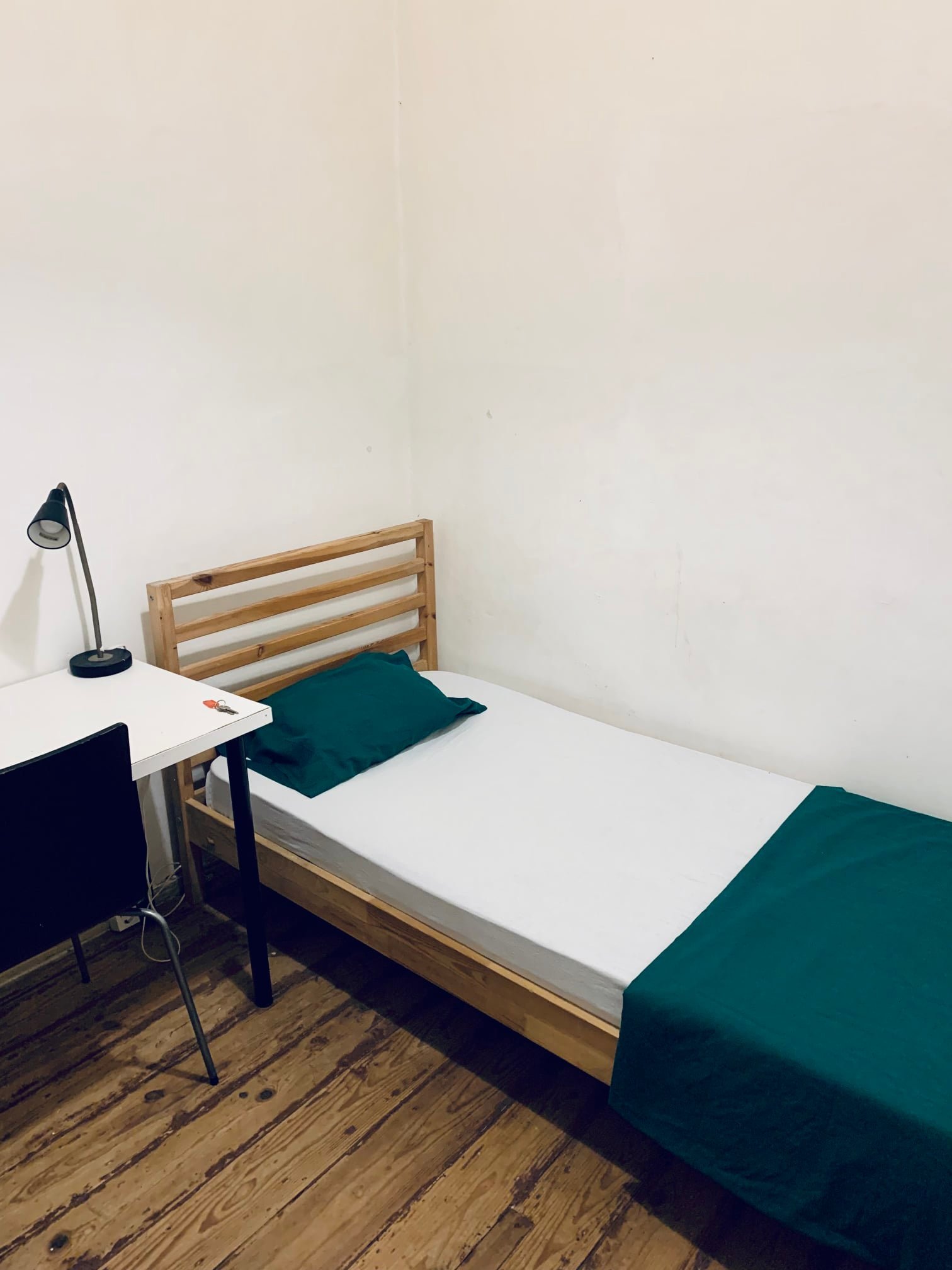 Single-Bed Room 9 in a 9-bedroom Student Residence