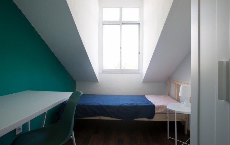 Flat X apartment building — Alcântara, Lisbon