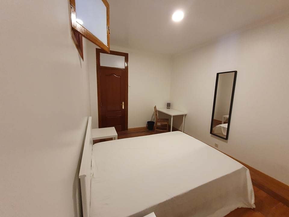 Flat D apartment building — Anjos, Lisbon