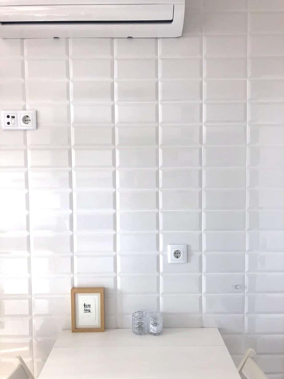 Charming 2 Bedroom Apartment — photo 11