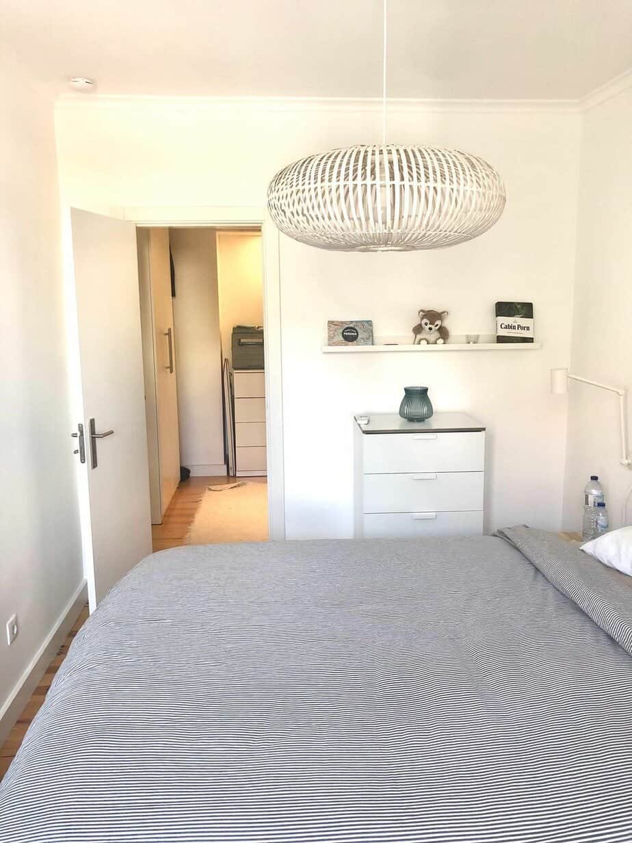 Charming 2 Bedroom Apartment — photo 4