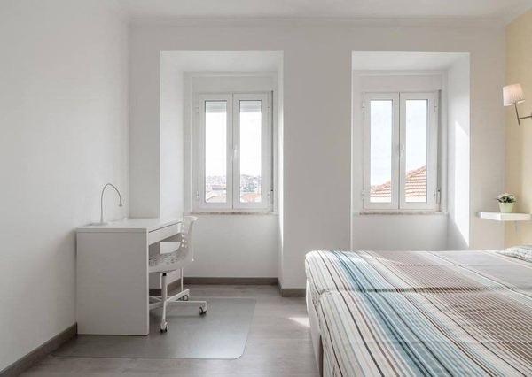 Room 2 - Bright Double Room with Natural Light — photo 2