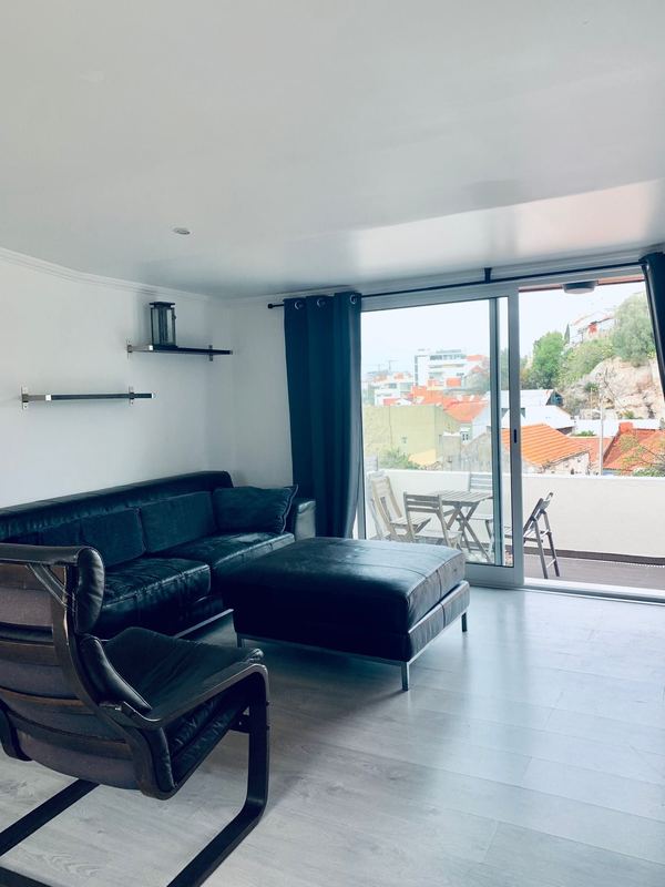 Room 2 - Bright Double Room with Natural Light — photo 17