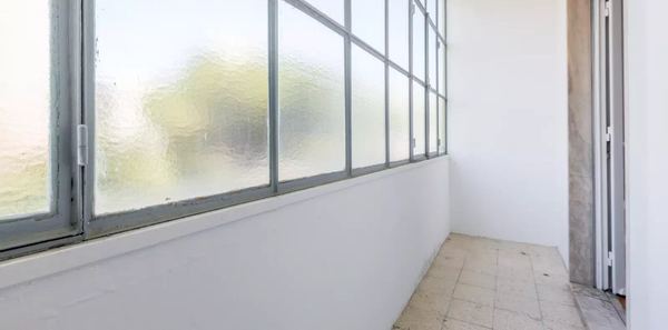 Inviting Double Room 3 with Desk & Balcony Access — photo 21