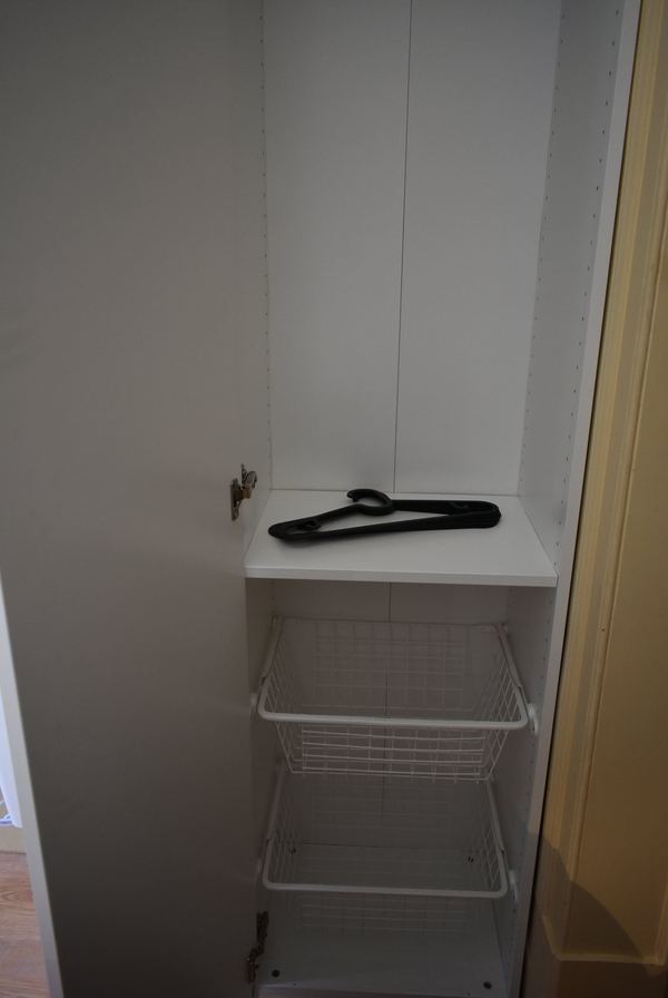 Inviting Double Room 6 with Desk & Natural Light — photo 52