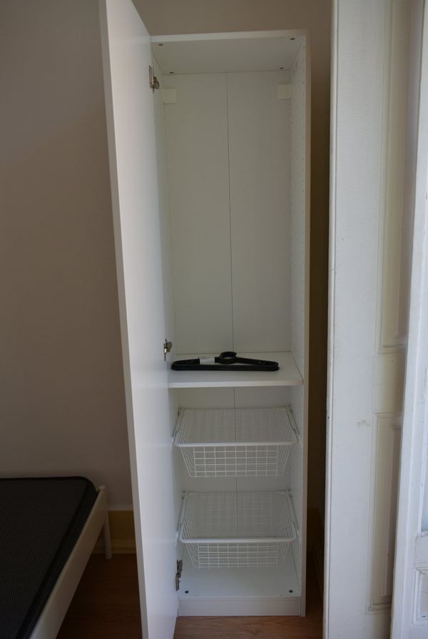 Inviting Double Room 6 with Desk & Natural Light — photo 61