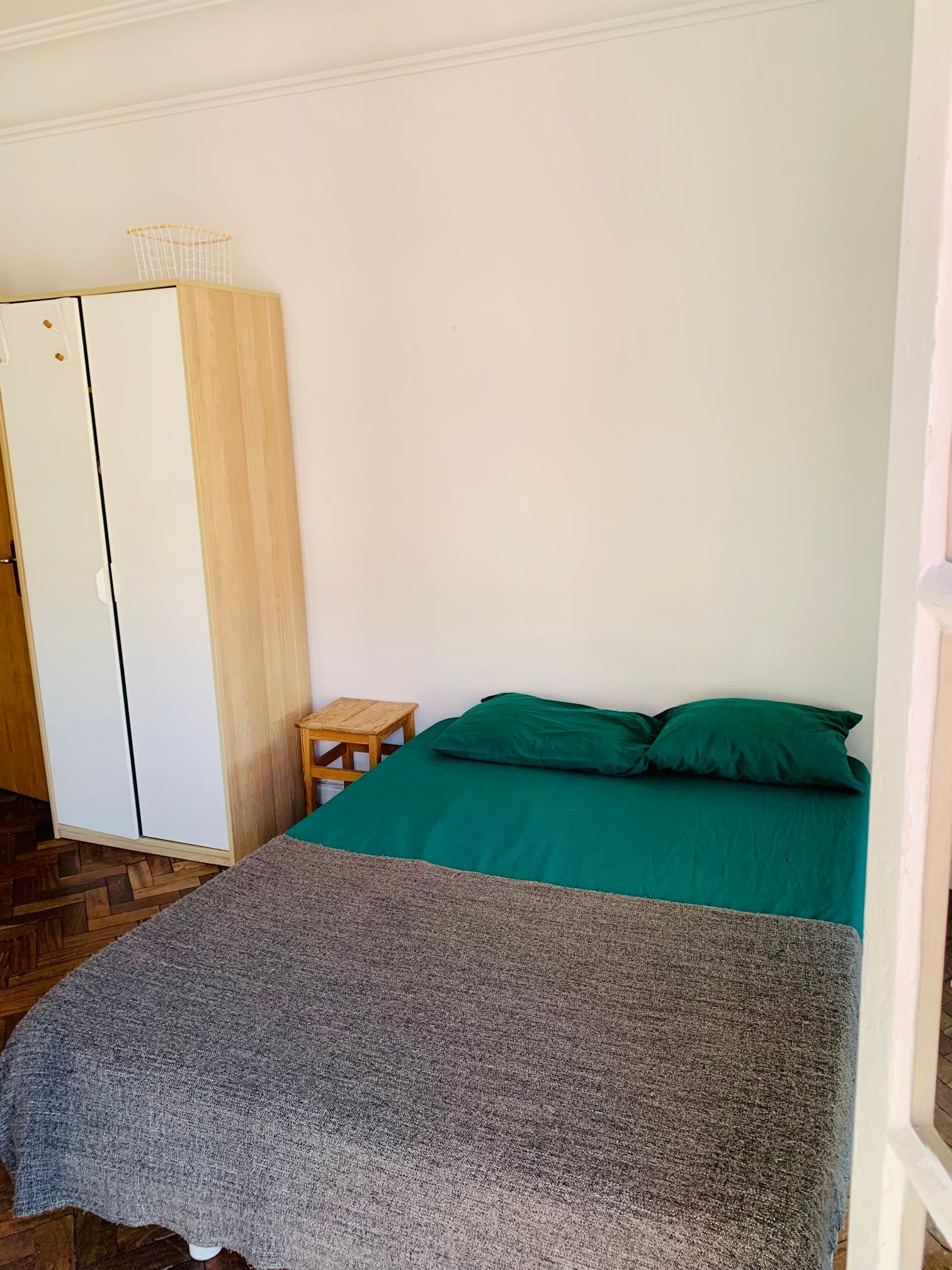 Inviting Double Room 4 with Natural Light — photo 41