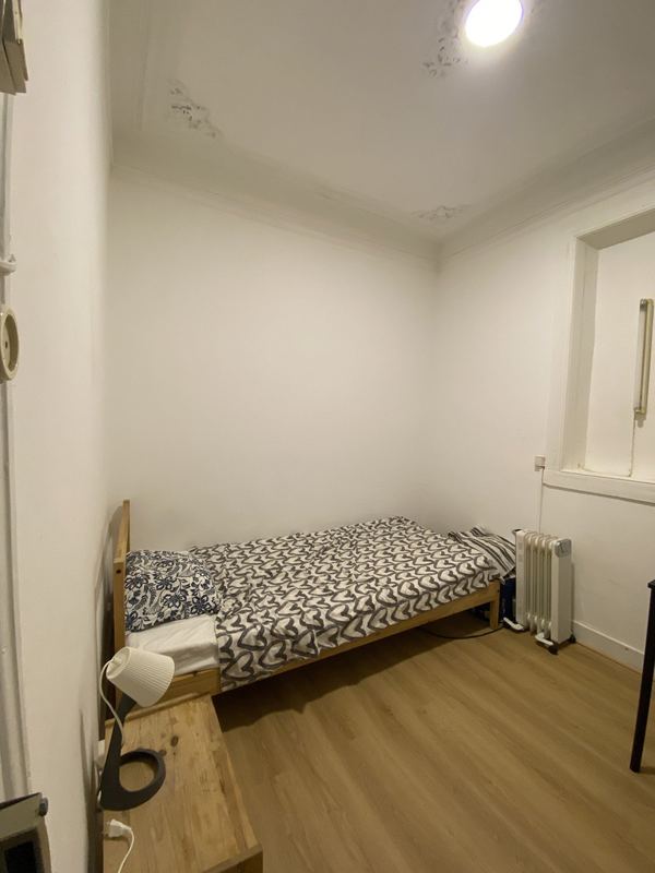 Bright Natural Light-filled Single Room 1 with Balcony View of the City — photo 22